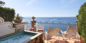 Signature Suite Terrace